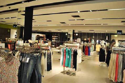  石狮商场里的店面怎么装修？